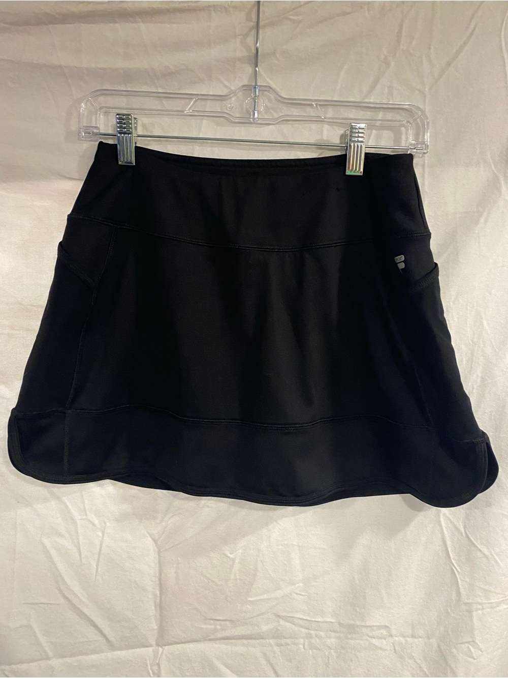 Black Athletic Skort with Side Pockets. Medium